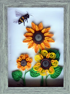 Quilled Busy Bee Pollinating Flowers